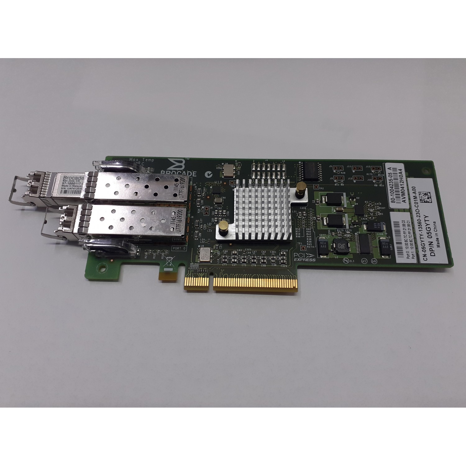 Placa de retea DELL Brocade 825 8gb 2-Port Pci-E Fibre Channel DP/N 5GYTY cu 2 x GBIC 8G Brocade 57-1000117-01